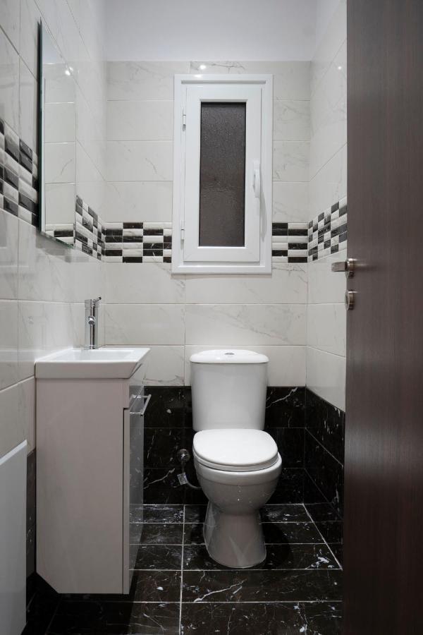 2 Bedroom Condo With Dream Balcony Athens Exterior photo